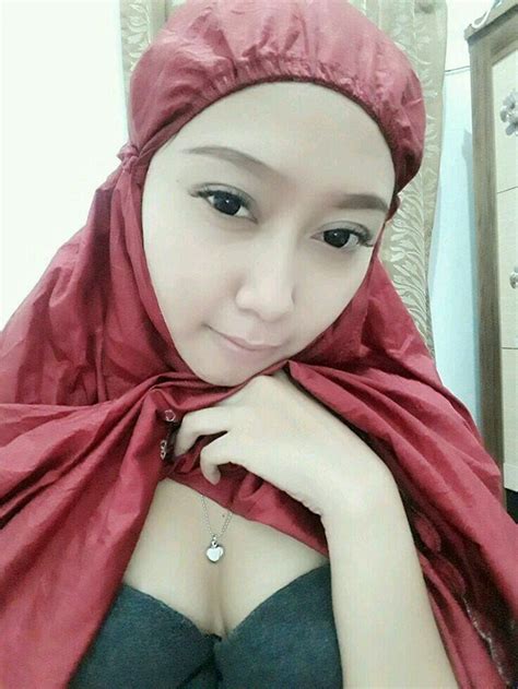 bokep indo montok|Ngewe Bunda Hijaber Montok Sampe Squirt